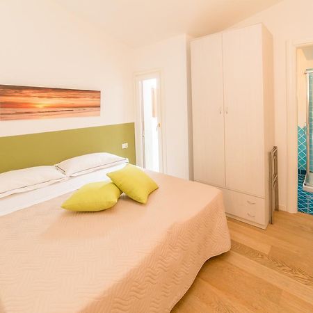 Residenze Dei Fiori Villa Porto Rotondo Kültér fotó