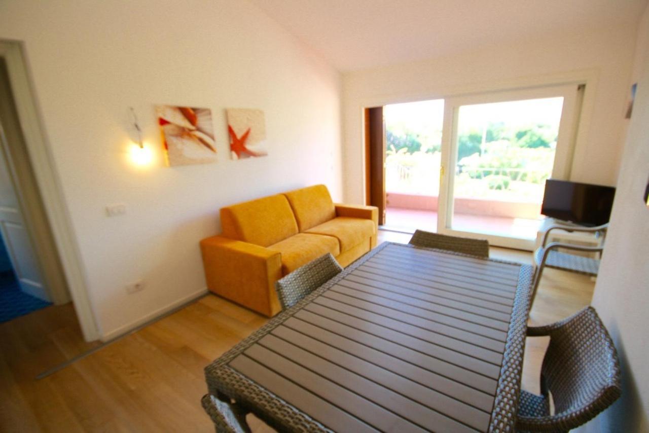 Residenze Dei Fiori Villa Porto Rotondo Szoba fotó
