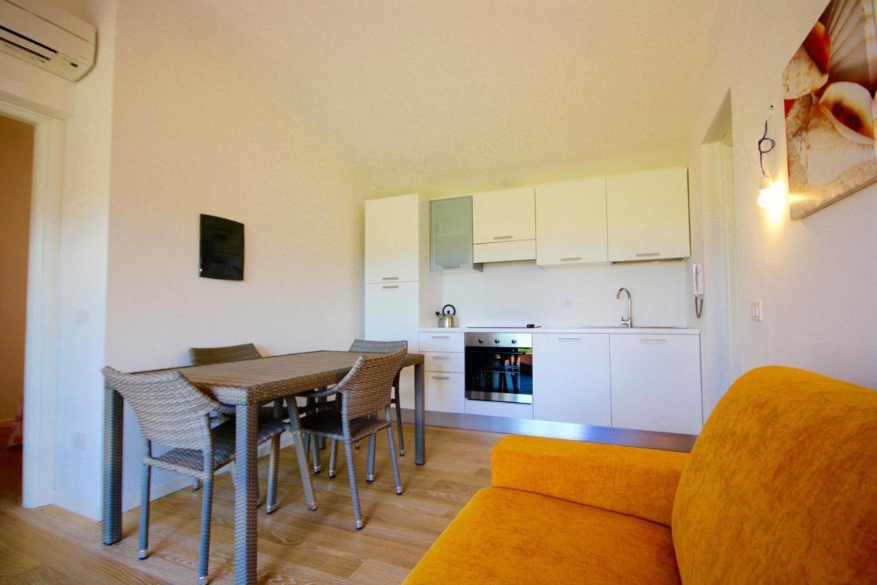 Residenze Dei Fiori Villa Porto Rotondo Szoba fotó