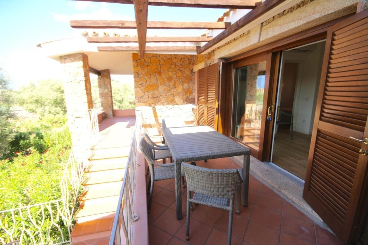 Residenze Dei Fiori Villa Porto Rotondo Szoba fotó