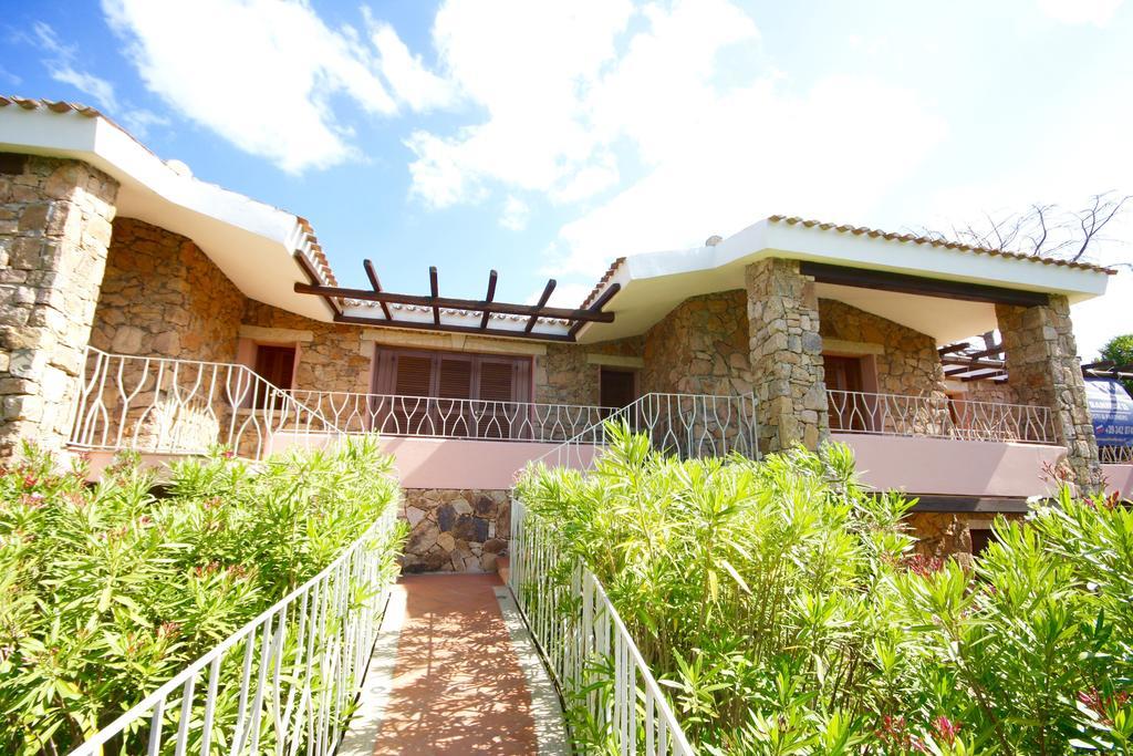 Residenze Dei Fiori Villa Porto Rotondo Kültér fotó