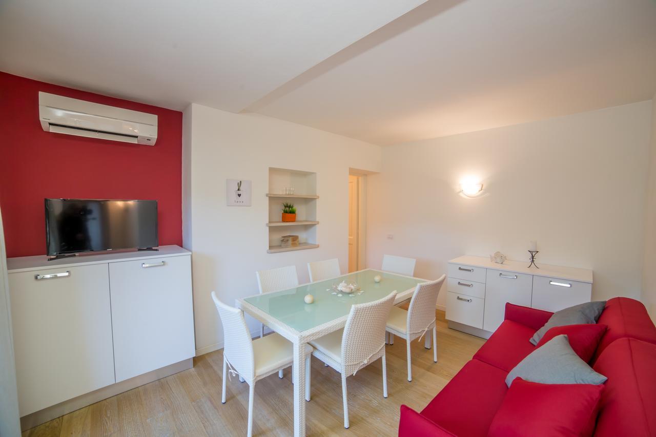 Residenze Dei Fiori Villa Porto Rotondo Kültér fotó
